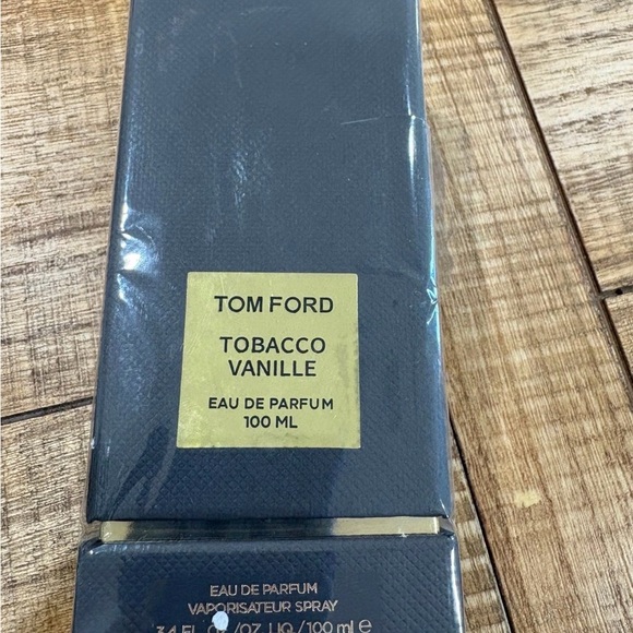 Tom Ford Tobacco Vanille Eau de Parfum - Picture 2 of 4